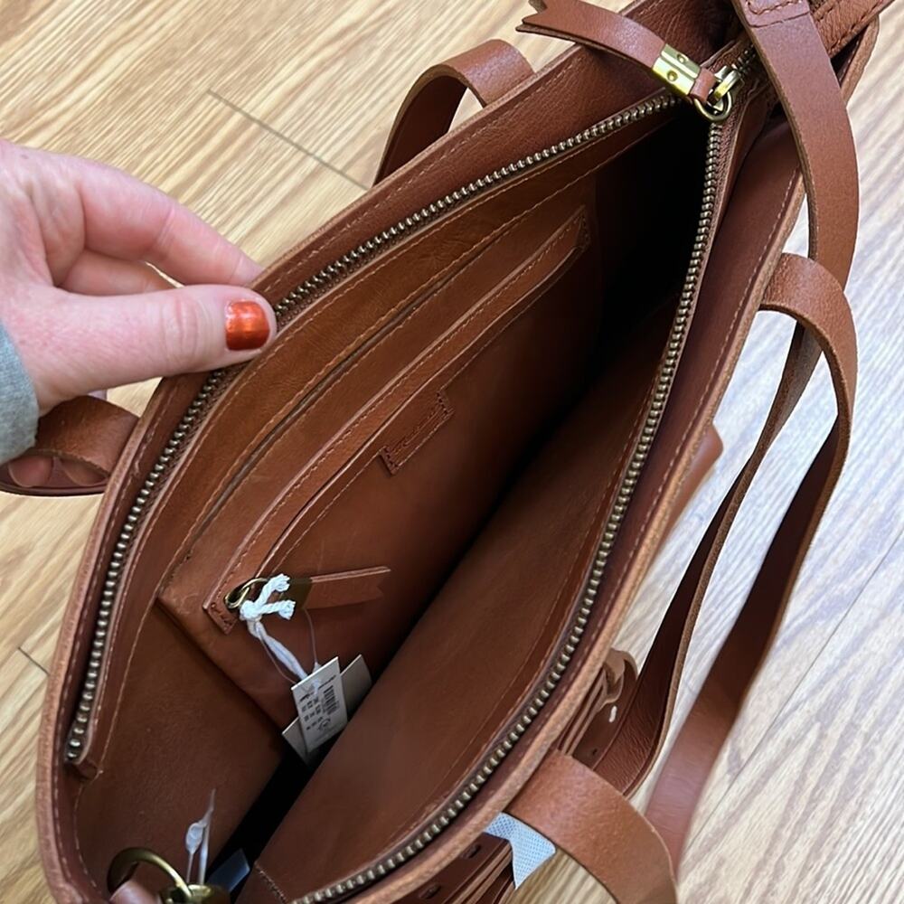 Madewell transport tote large zip top NWT brown leather classic crossbody women - Picture 6 of 7